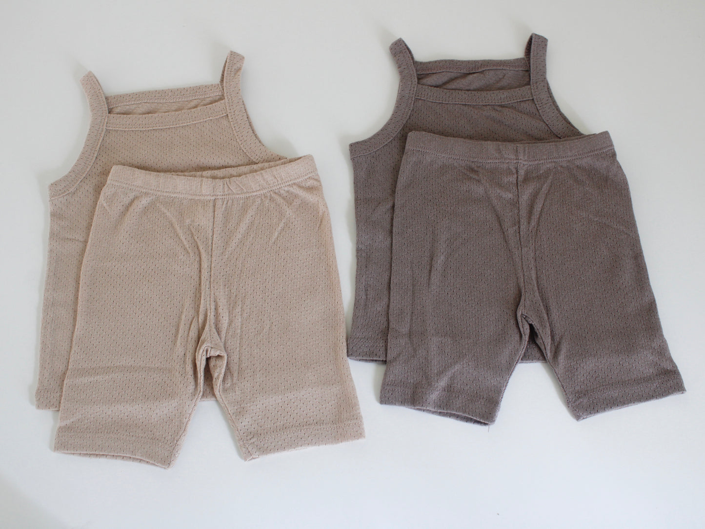 Sleeveless sleep and play set